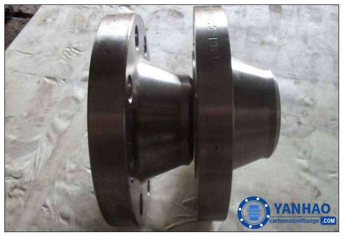 What types of flanges are there?